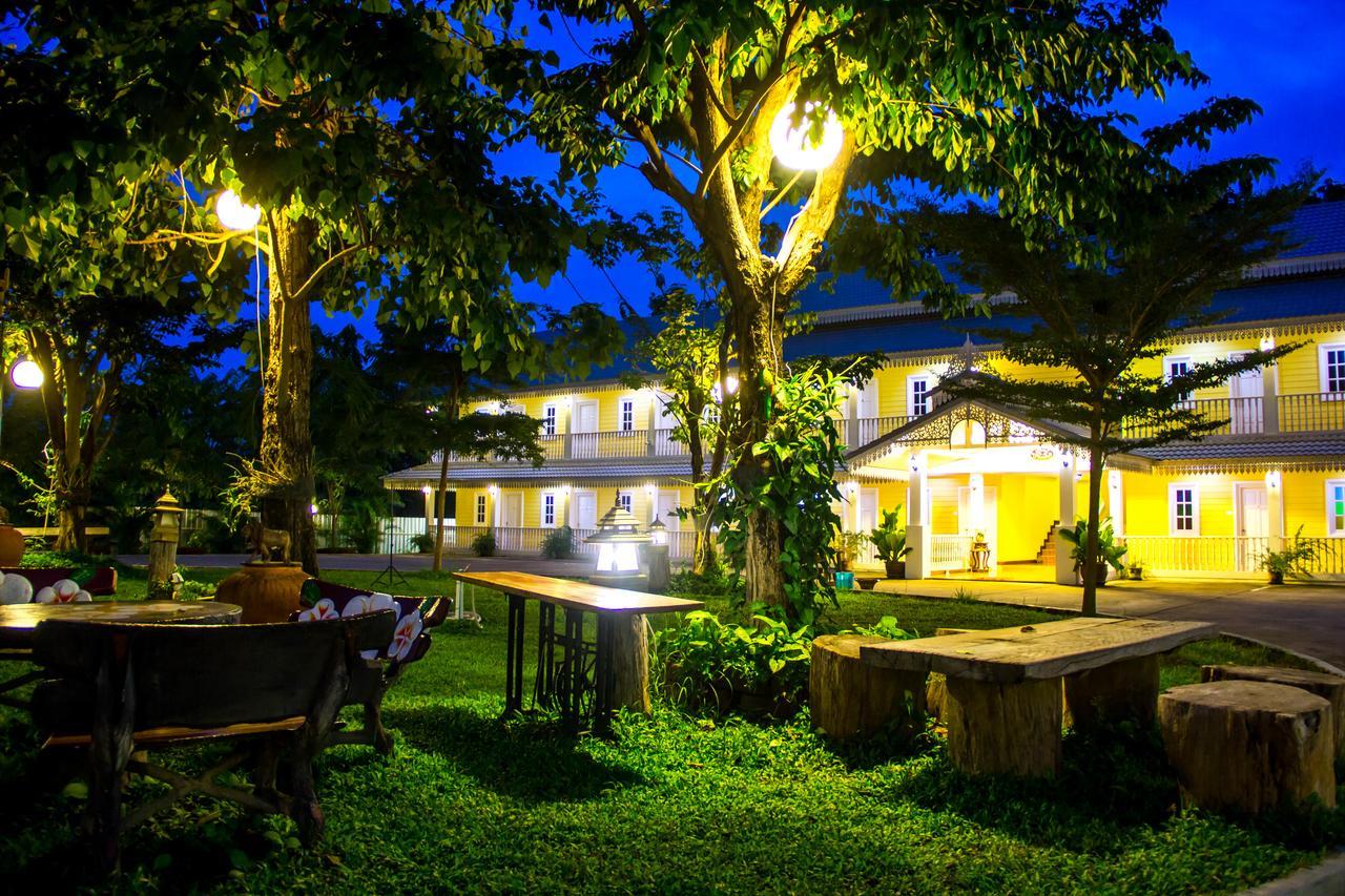 Raiwin Buri Resort Phrae Luaran gambar